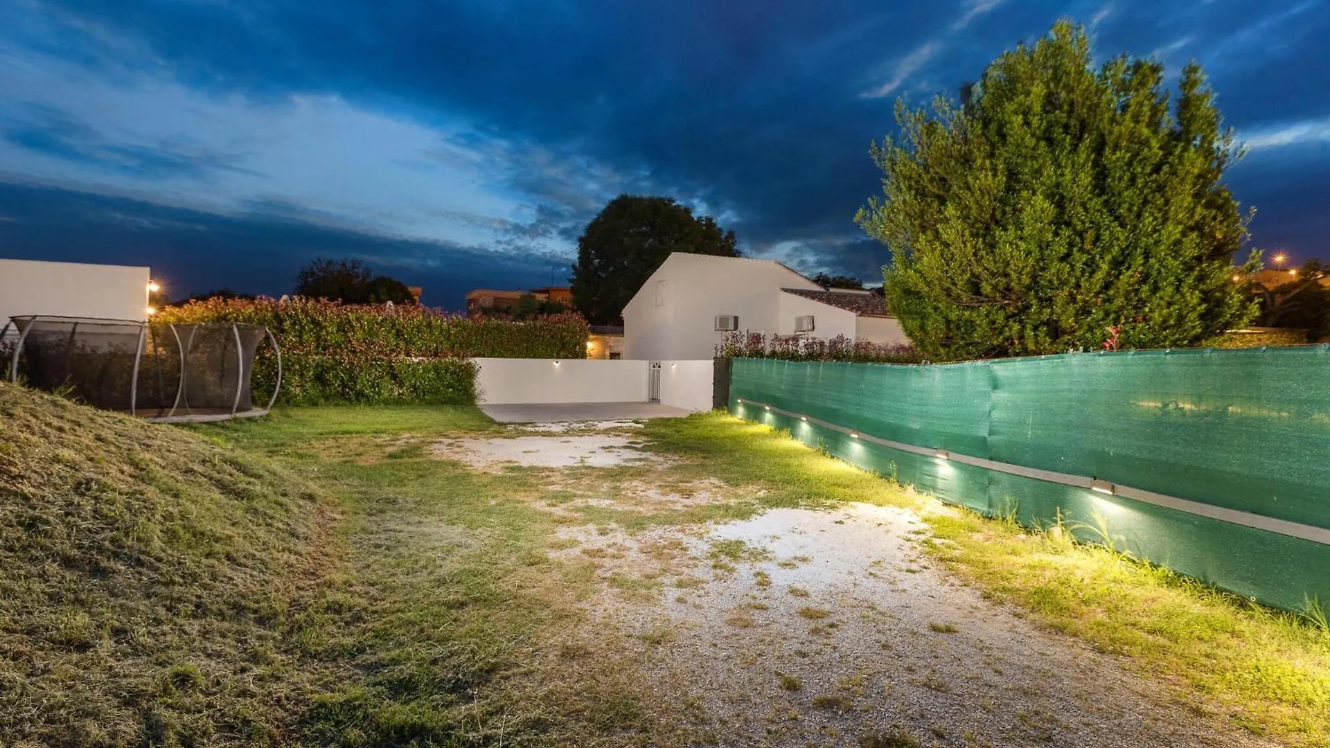 Lovely Home In Pula With Wifi 0*,